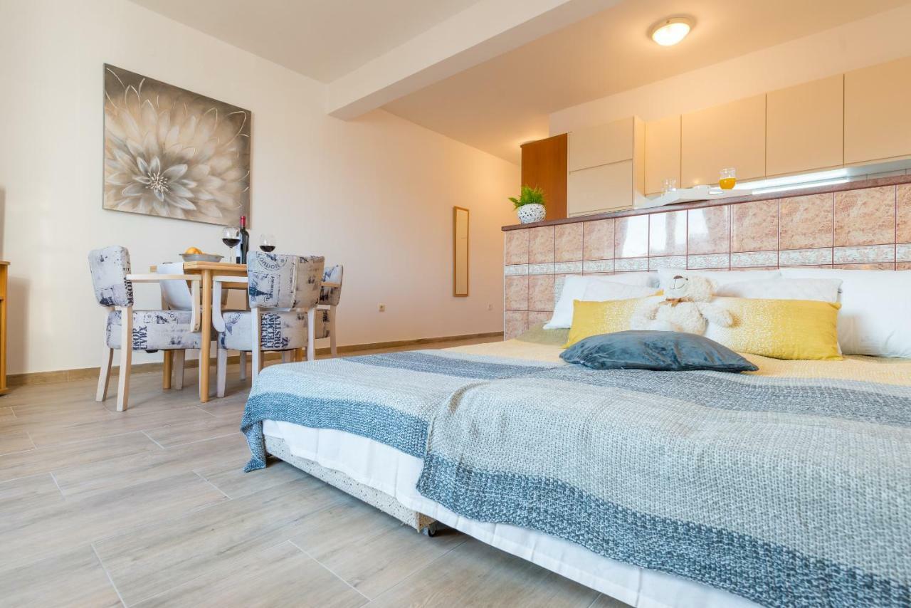 Lily'S Apartments Dubrovnik Ngoại thất bức ảnh