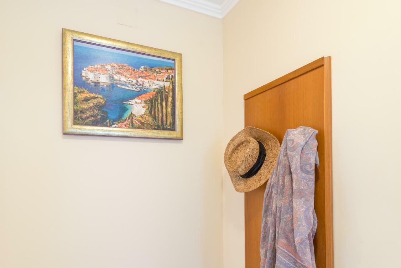 Lily'S Apartments Dubrovnik Ngoại thất bức ảnh